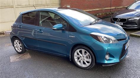 Toyota Yaris 1 5 VVT H T Spirit YouTube