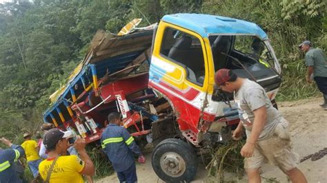 2 Muertos Y 15 Heridos Tras Accidente De Tránsito En Manabí