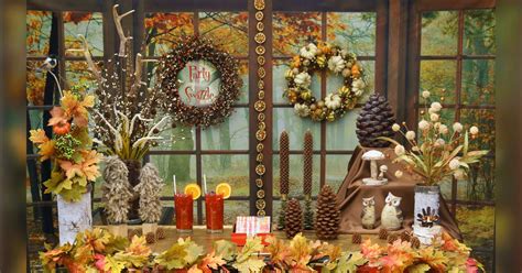 Autumn And Fall Themed Decorations