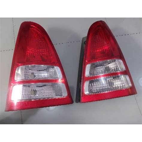 Jual Lampu Belakang Stoplamp Innova Inova