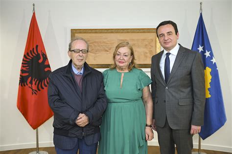 Prime Minister Kurti Hosted The Writer Ismail Kadare In The Prime