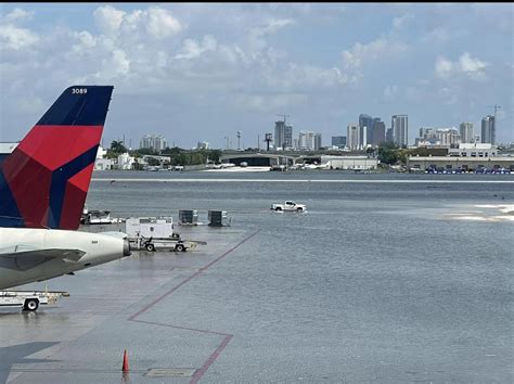 Fort Lauderdale Airport Right Now Raviation