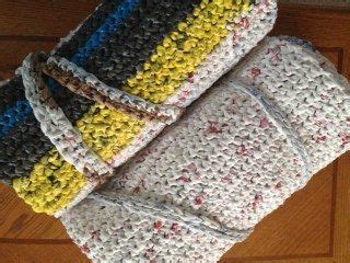 Crochet Plarn Sleeping Mats For Homeless