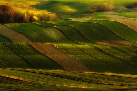 Surprising Wavy Photography of European Fields 12 – Fubiz Media