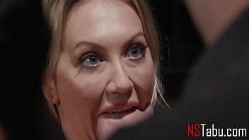 Esclava Sexual Rubia Americana Ansiosa Por Ser Utilizada En Su Jaula XVIDEOS