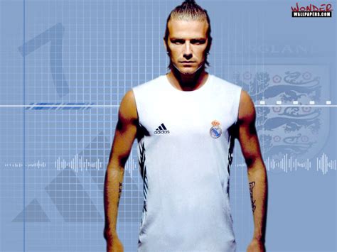 FOOTBALL CRAZY: DAVID BECKHAM- KING OF FREE KICKS