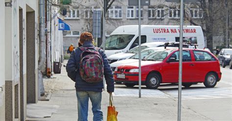 MRiPS W listopadzie stopa bezrobocia wyniosła 5 4 proc Biznes w