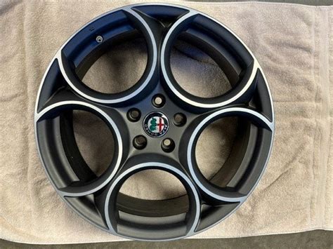 19x8 Factory OEM Stelvio Wheel In Perfect Condition 6ME43UDAAA Alfa