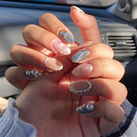 Pin By Kxl28 On Uñas Euphoria Nails Pearl Nail Art Pearl Nails