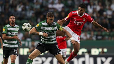 Empate No D Rbi Ao Cair Do Pano N O Chega Para O Benfica Celebrar