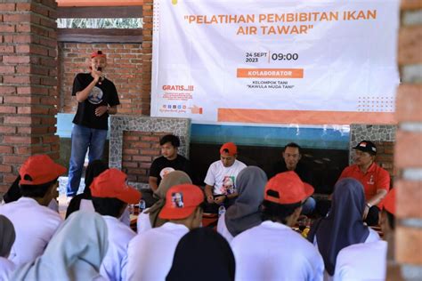 Ganjar Milenial Center Latih Kaum Muda Pembibitan Ikan Air Tawar