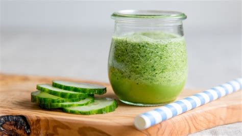 Smoothie mit Gurke und Löwenzahn NDR de Ratgeber Kochen Rezepte