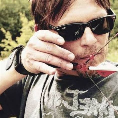 Pin By Faded Sparks On Norman Reedus Norman Reedus Norman Daryl Dixon