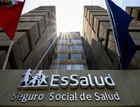 EsSalud Cambios en la presidencia del Seguro Social de Salud Agenda País