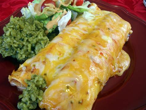 Creamy Chicken Enchiladas | Veronica's Cornucopia