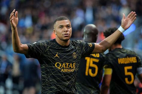 Verr Cktes Ger Cht Real Madrid Will Weltrekord Angebot F R Kylian