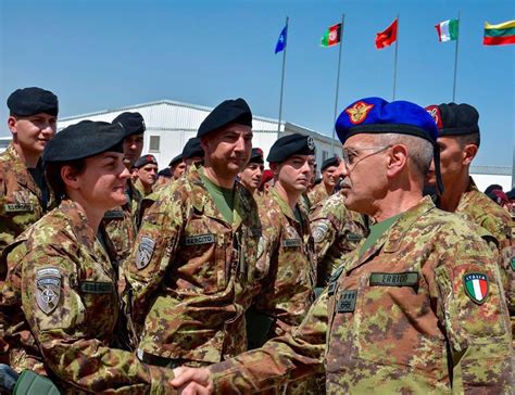 Kosovo Undici Italiani Feriti Negli Scontri Tra Militari Della Kfor E