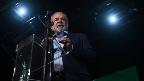 Lula Da Silva Deve Governar O Brasil Mantendo Se Fiel Esquerda