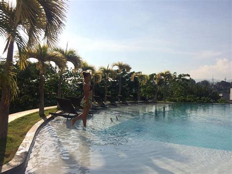 Limketkai Luxe Hotel Pool Pictures And Reviews Tripadvisor