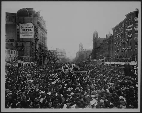 1913 Woman Suffrage Procession (U.S. National Park Service)