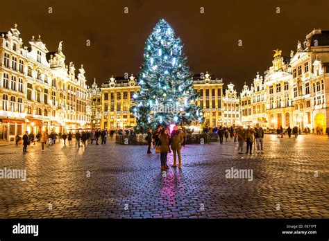 Christmas time in Brussels, Belgium, huge Christmas tree on the Grand ...