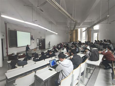 我院环境科学与工程系举行2022级环境工程本科生导师双选会