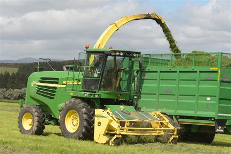 John Deere 7300 Self Propelled Forage Harvester A Photo On Flickriver