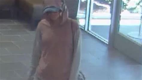 Fbi Seeks Sweatpant Bandit Tied To Five Oklahoma City Area Bank Robberies