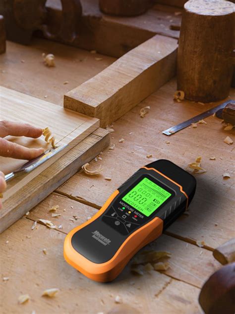 Mecurate Digital Pin Type Wood Moisture Meter With 3 Colored Indicators