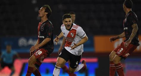 Cómo Salío El Partido De River Plate Vs Newells Por La Liga