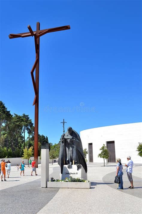 Statua Del Pope John Paul Ii In Fatima Fotografia Editoriale Immagine