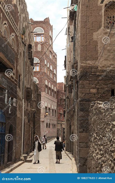 Traditional Yemen Houses. Sanaa, Which is on the Unesco World Heritage ...