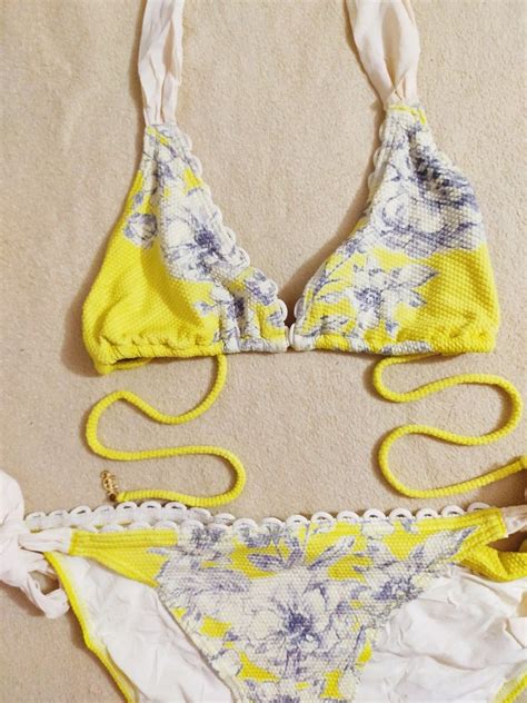 JUICY COUTURE TEA ROSE FLORAL YELLOW BIKINI SWIMSUIT Women S Fashion