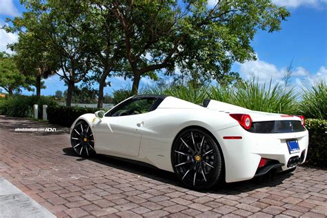 Ferrari 458 Spider Gets Big ADV.1 Wheels