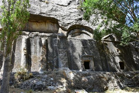 Yenik Y Kaya Mezarlar Kayseri Efkan Sinan Flickr