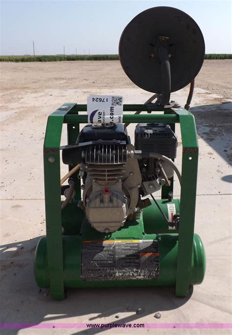 John Deere Air Compressor In Minneola Ks Item I7624 Sold Purple Wave