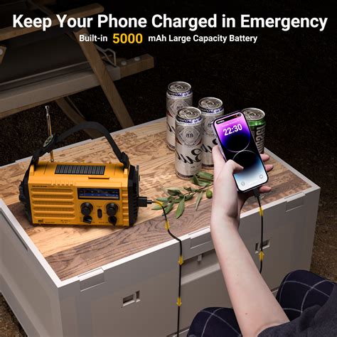 Emergency Weather Radio Solar Hand Crank 5000mAh Battery Operated