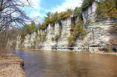 Bluffton Bluffs Decorah Iowa Travel Iowa