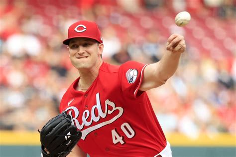 Reds Move Nick Lodolo To 60 Day IL Call Up TJ Hopkins In Series Of