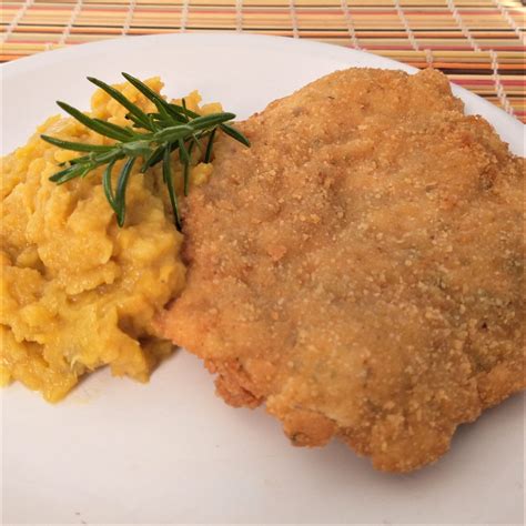 Milanesa De Pollo Con Pure De Batata Simple Food