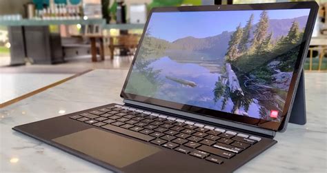 VivoBook 13 Slate OLED Laptop Keren Dengan Keyboard Terpisah Seperti