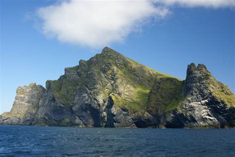 Mountain and Sea Scotland: Boreray, sheer impact