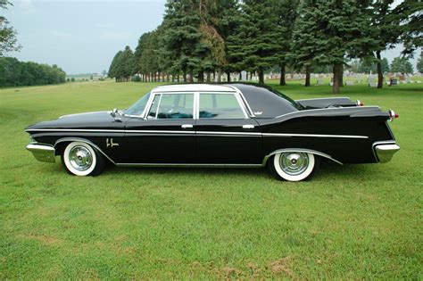 Chrysler Imperial Lebaron