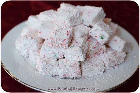 Homemade Candy Cane Marshmallows