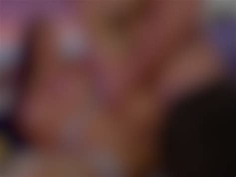 Deeper Milf Seduces Stranger Vidéos Porno Gratuites YouPorn