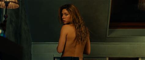 Watch Online Adele Exarchopoulos Daphne Patakia Swala Emati The