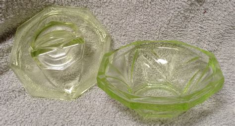 Sowerby Pattern 2638 Vintage Art Deco Green Uranium Glass Etsy