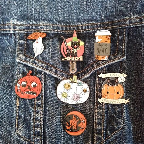 Creepy Retro, HALLOWEEN PINS, Mid Century Designs, BEISTLE Archives, Kawaii, Backpack Pins ...