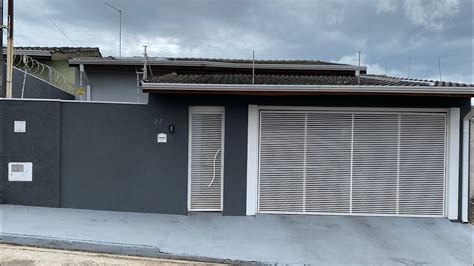 Linda casa térrea em Bragança Paulista SP 3 dormitórios sendo uma suíte