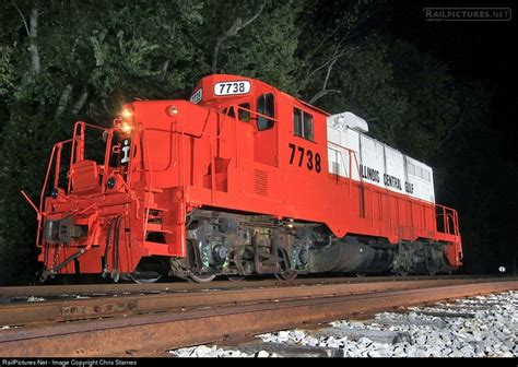 RailPictures Net Foto BGRM 7738 Illinois Central Gulf EMD GP8 En